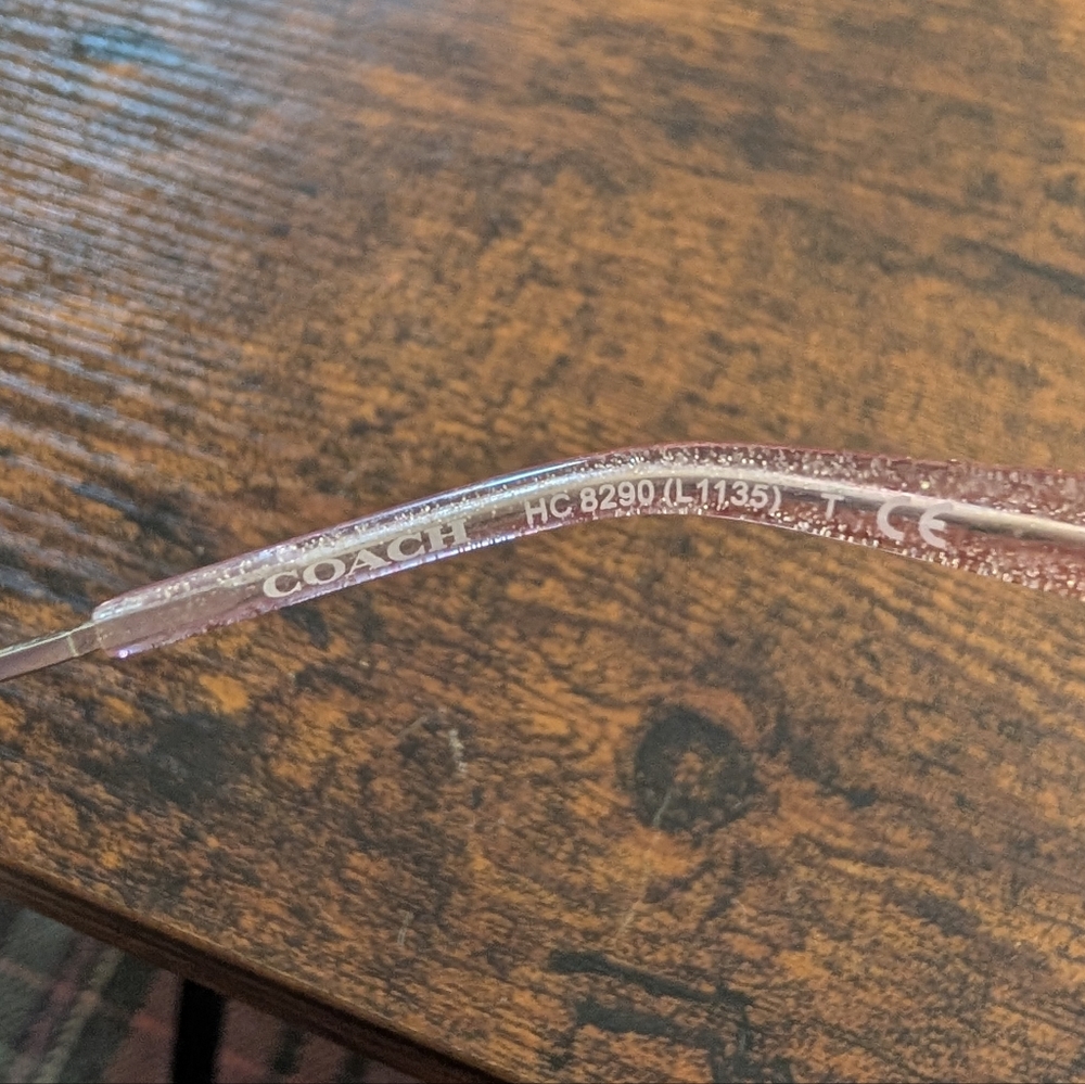 COACH LEGACY STRIPE SQUARE BURGUND/ PINK GLITTER SIGNATURE C SUNGLASSES - Picture 5 of 10